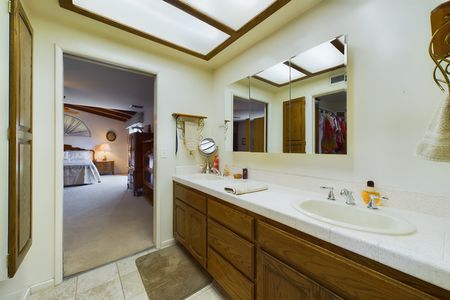 14007 Leahy Ave Bellflower CA &#8211; 026 &#8211; Master Bathroom 2