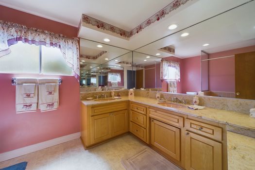 14007 Leahy Ave Bellflower CA &#8211; 029c &#8211; Extra Bathroom 1-1