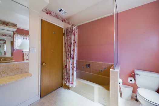 14007 Leahy Ave Bellflower CA &#8211; 029c &#8211; Extra Bathroom 1-3