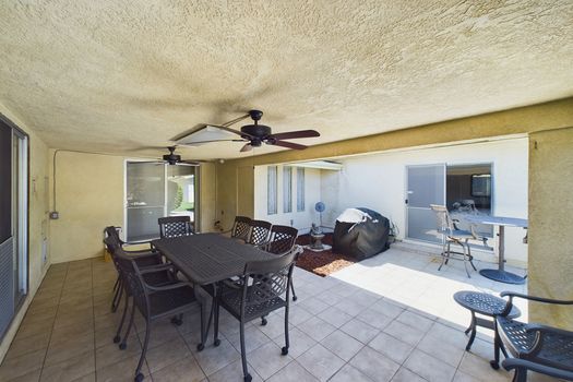 14007 Leahy Ave Bellflower CA &#8211; 040 &#8211; Backyard 1