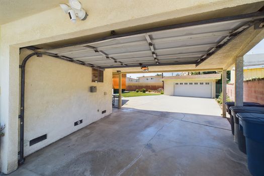 14007 Leahy Ave Bellflower CA &#8211; 046 &#8211; Backyard 7