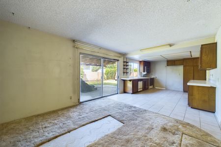 5531 Citrus Ct Cypress CA &#8211; 018 &#8211; Family Room 3