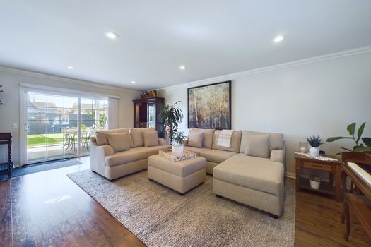 5782 Shirl St Cypress CA &#8211; 009 &#8211; Living Room 2