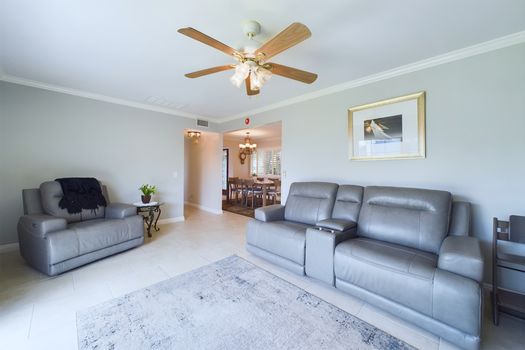 5782 Shirl St Cypress CA &#8211; 024 &#8211; Family Room 3