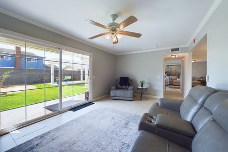 5782 Shirl St Cypress CA &#8211; 025 &#8211; Family Room 4