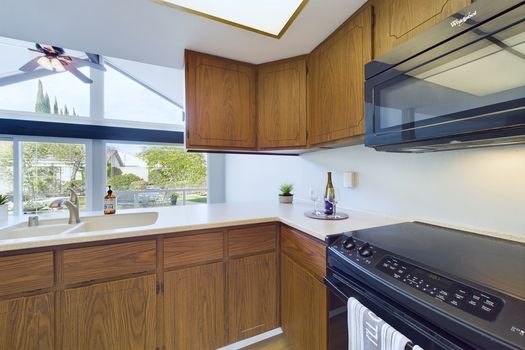 5783 Maxson Dr Cypress CA &#8211; 015 &#8211; Kitchen 3