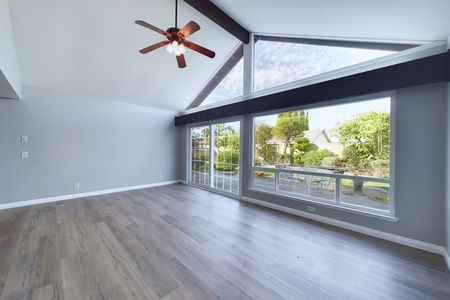 5783 Maxson Dr Cypress CA &#8211; 020 &#8211; Family Room 4