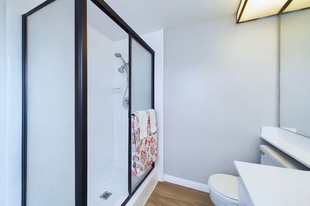 5783 Maxson Dr Cypress CA &#8211; 026 &#8211; Master Bathroom 2