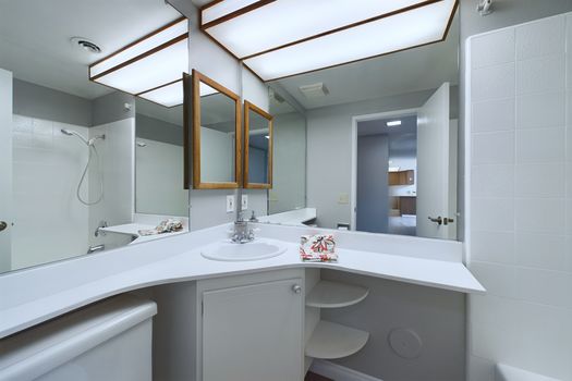 5783 Maxson Dr Cypress CA &#8211; 031 &#8211; Bathroom 2