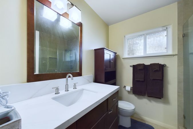 9319 Esther St Cypress CA 90630 028 Bathroom 3