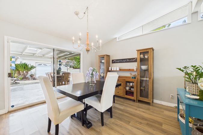 10005 Emerado Dr Whittier CA 90703 009 Dining Room