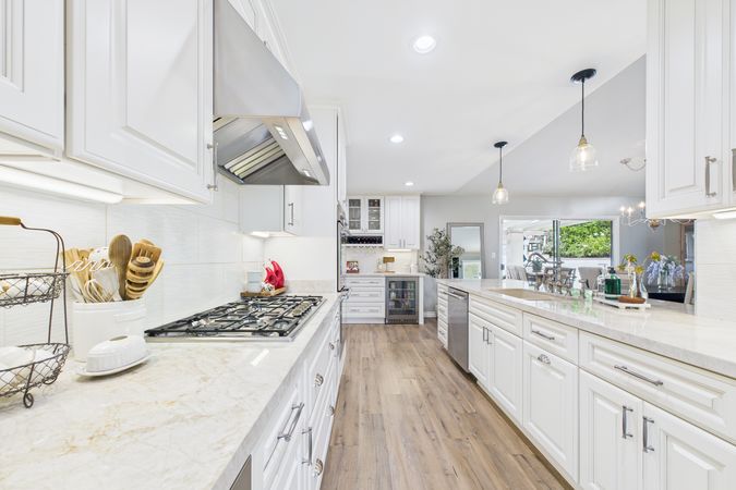 10005 Emerado Dr Whittier CA 90703 015 Kitchen