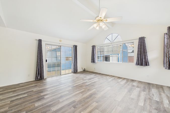 2021 Knoxville Ave Long Beach CA 90815 023 Primary Bedroom