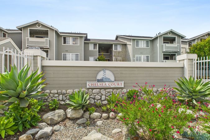 3500 S Greenville St A5 Santa Ana CA 92704 002 Complex