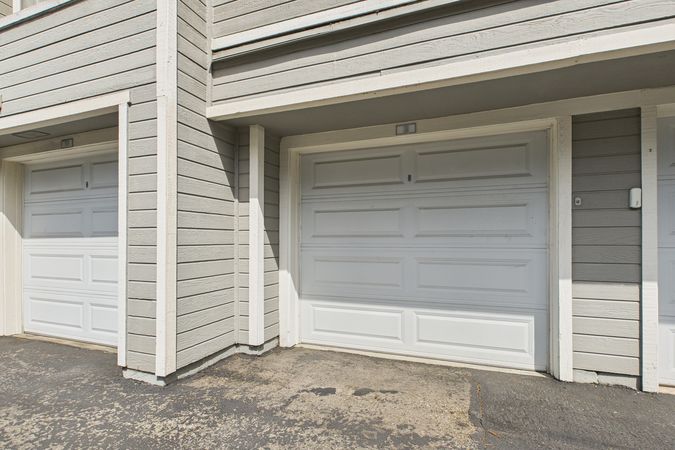 3500 S Greenville St A5 Santa Ana CA 92704 016 Garage