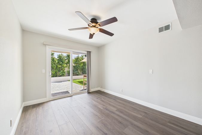 729 S Hayward St Anaheim CA 92804 011 Dining Room