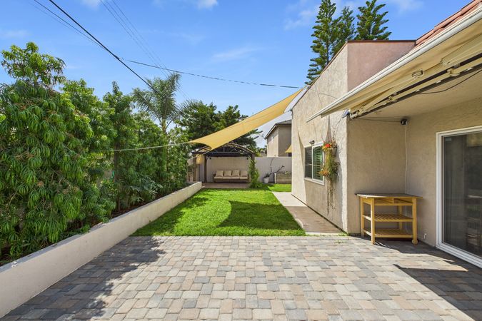 729 S Hayward St Anaheim CA 92804 025 Backyard