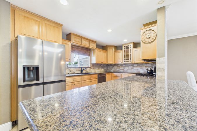 3647 W Myra Ave Anaheim CA 92804 - 005 - Kitchen 2