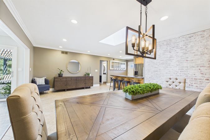 3647 W Myra Ave Anaheim CA 92804 - 013 - Dining Room 5