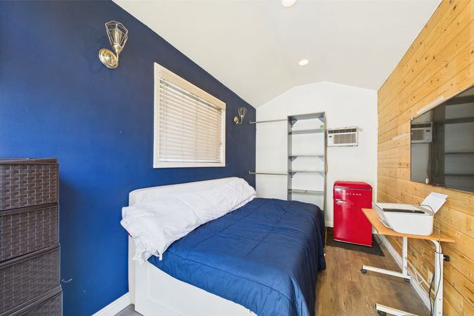 3647 W Myra Ave Anaheim CA 92804 - 031 - Bedroom 5