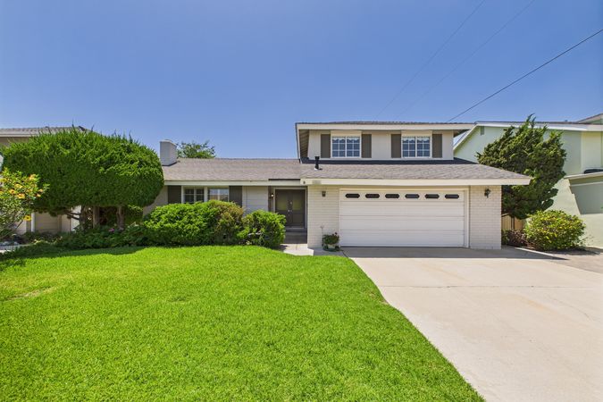 10569 Gregory Cir Cypress CA 90630 - 001 - Front 1