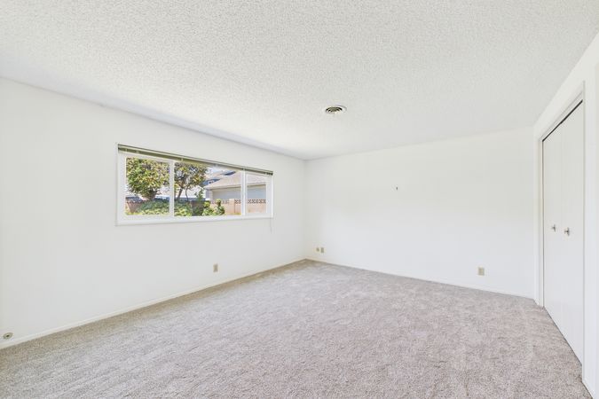 10569 Gregory Cir Cypress CA 90630 - 018 - Master Bedroom 1