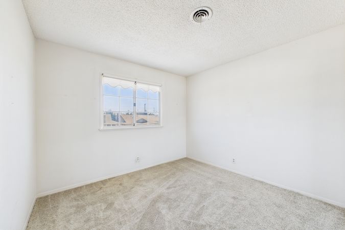 10569 Gregory Cir Cypress CA 90630 - 024 - Bedroom 2-1