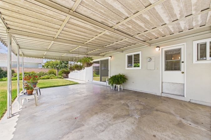 10569 Gregory Cir Cypress CA 90630 - 034 - Backyard 3