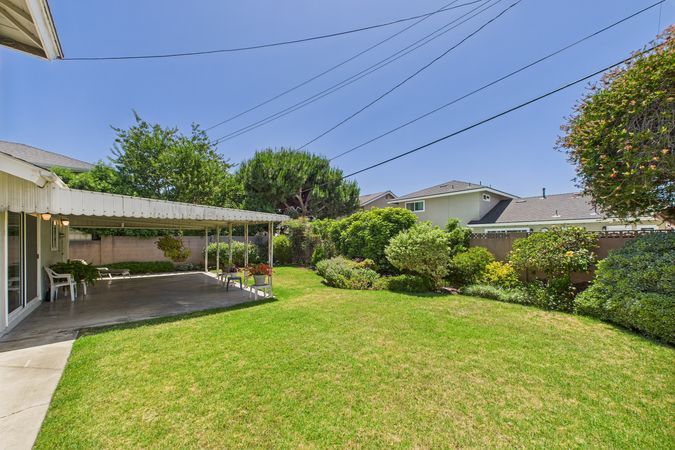 10569 Gregory Cir Cypress CA 90630 - 036 - Backyard 5