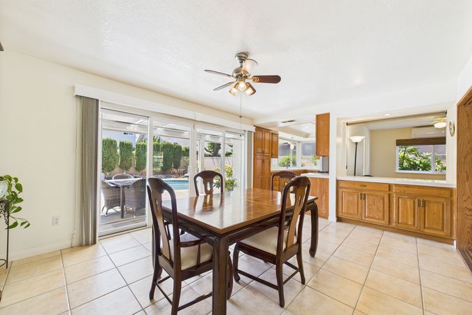 9661 Glenbrook Street Cypress CA 90630 - 010 - Family Room 2