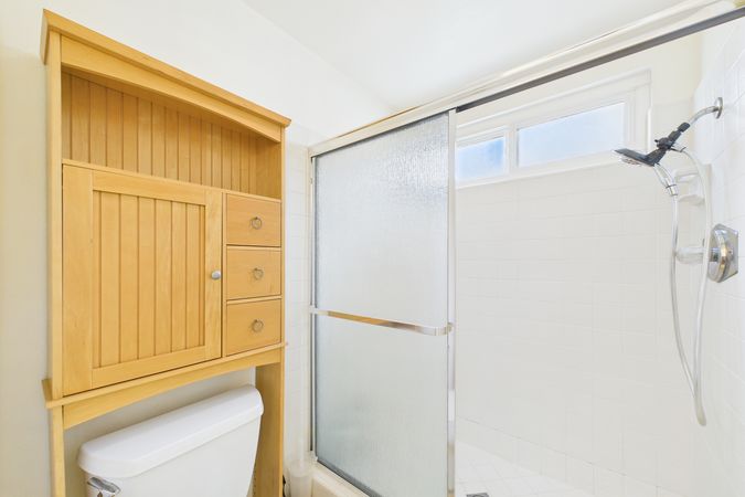 9661 Glenbrook Street Cypress CA 90630 - 030 - Master Bathroom 3