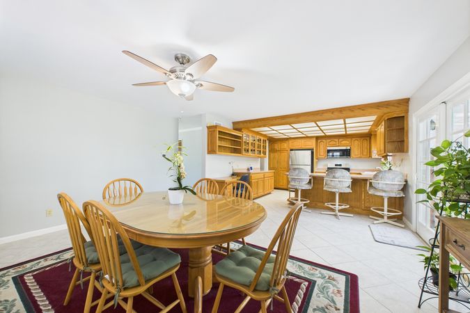 8547 Carnation Dr Buena Park CA 90620 - 010 - Dining Room 3