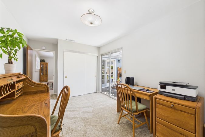 8547 Carnation Dr Buena Park CA 90620 - 026 - Office 2
