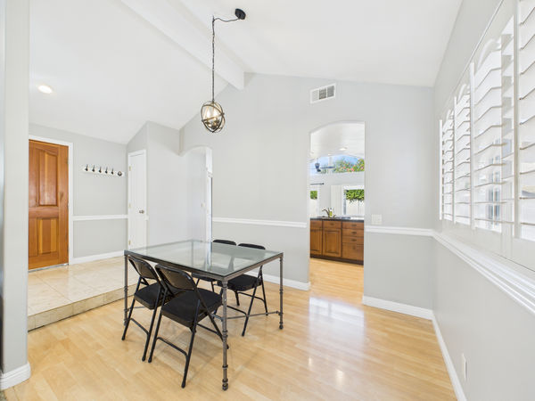 5275 Vista Real Cypress CA - 008 - Living Room 5