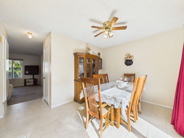 1331 W Cerritos Ave, Unit 25, Anaheim, CA - 009 - Dining Room 3