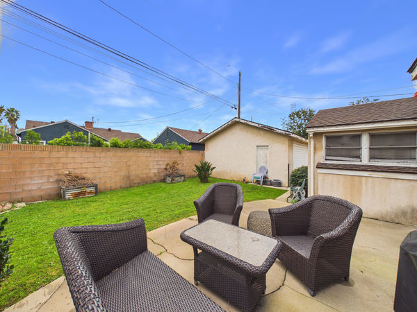 1331 E Marshall Pl, Long Beach, CA 90807 - 028 Backyard