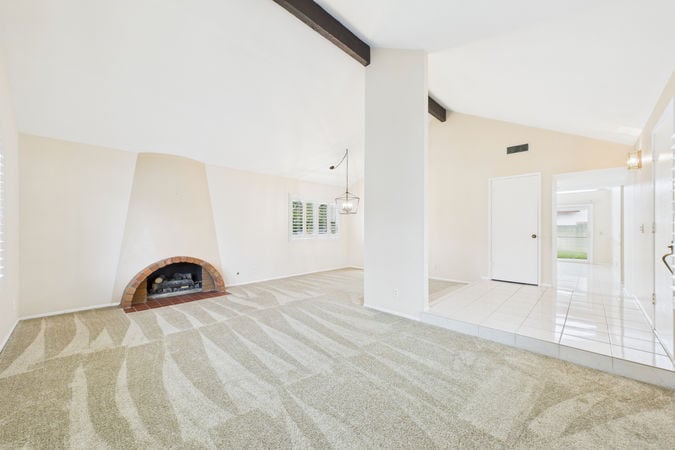 5270 Vista Hermosa Cypress CA - 006 - Living Room 1