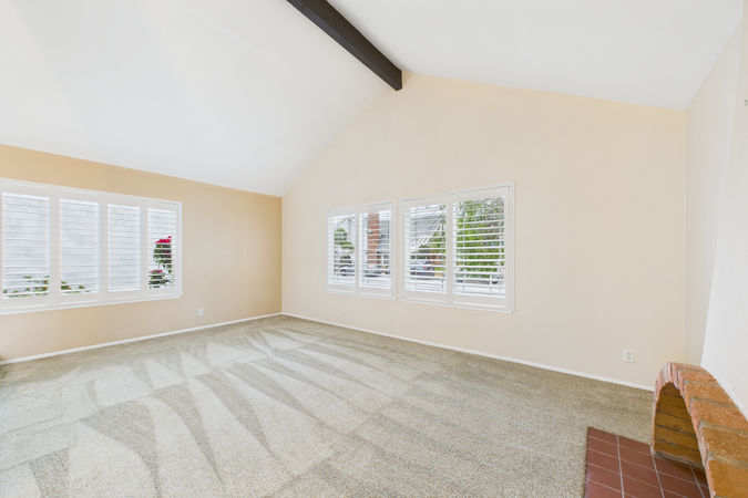 5270 Vista Hermosa Cypress CA - 008 - Living Room 3