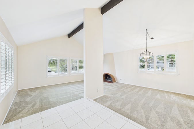 5270 Vista Hermosa Cypress CA - 009 - Living Room 4