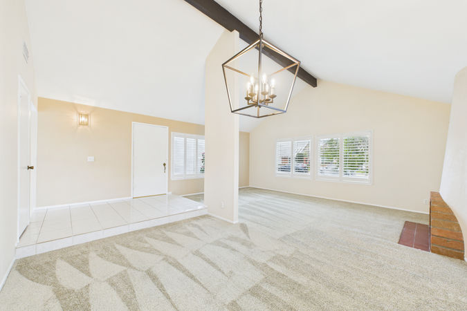 5270 Vista Hermosa Cypress CA - 012 - Living Room 7