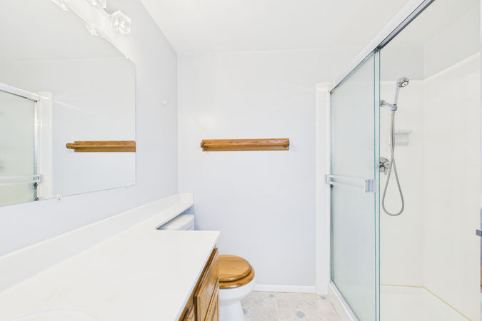 5270 Vista Hermosa Cypress CA - 025 - Master Bathroom 2