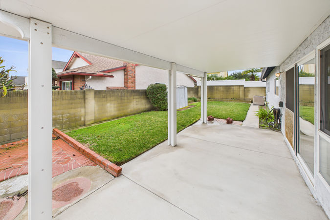 5270 Vista Hermosa Cypress CA - 032 - Backyard 1