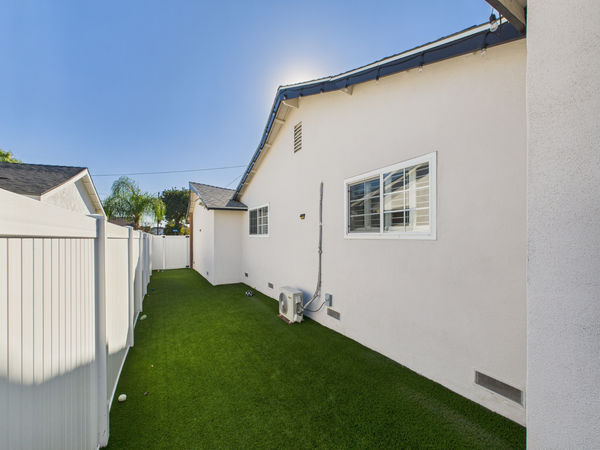 5471 Lime Ave Cypress CA - 040 - Backyard 6