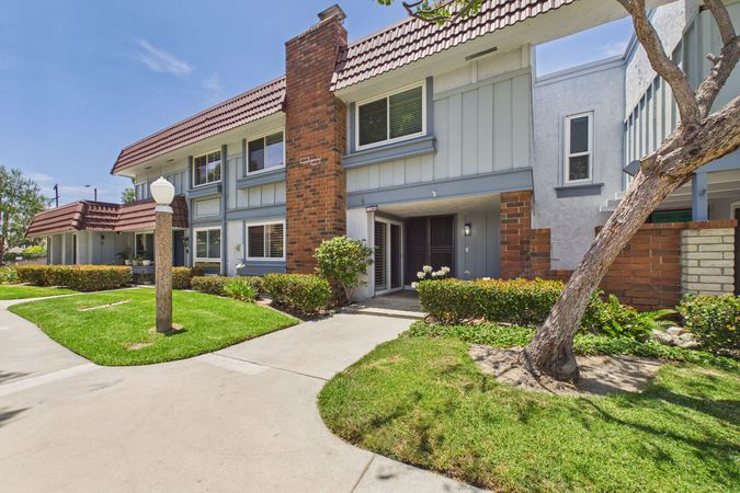 11466 Shippigan Way Cypress CA - 002 - Front 2