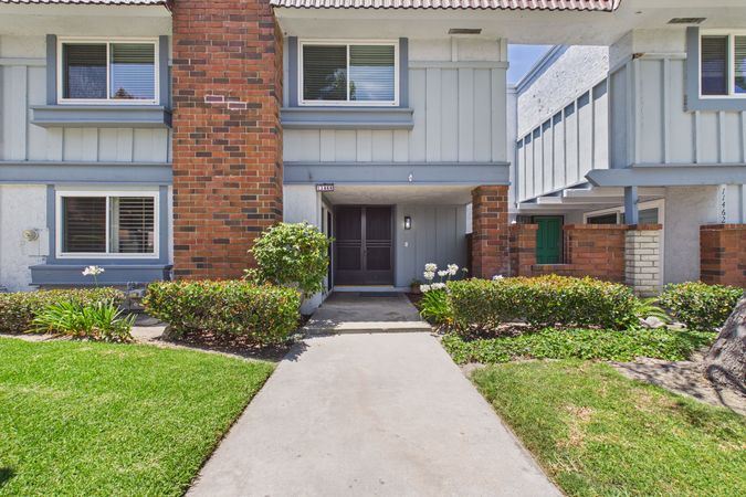 11466 Shippigan Way Cypress CA - 003 - Front 3