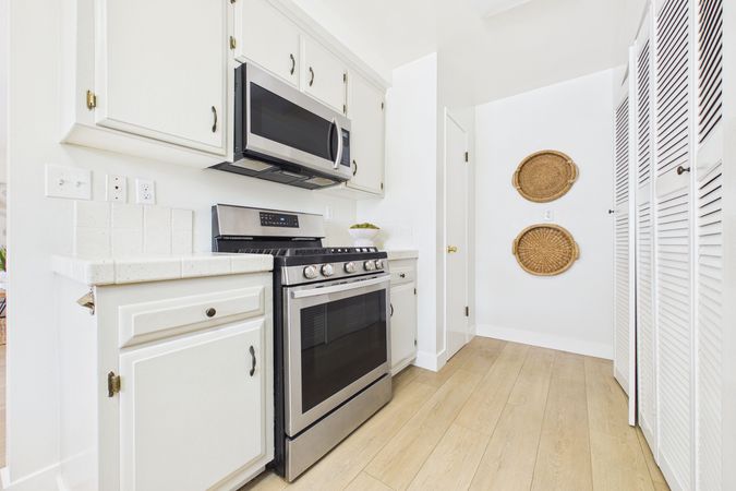 11466 Shippigan Way Cypress CA - 017 - Kitchen 3
