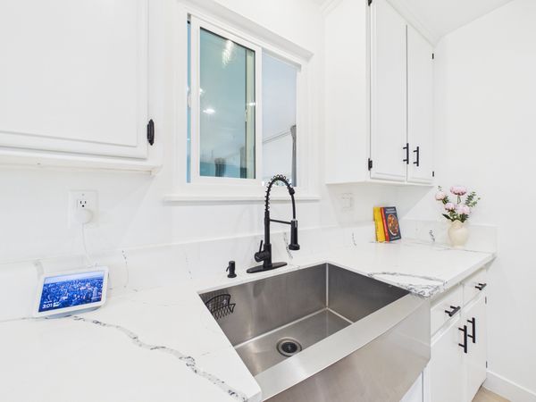 5501 Orange Ave Cypress CA - 016 - Kitchen 4