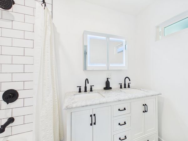 5501 Orange Ave Cypress CA - 025 - Master Bathroom 1