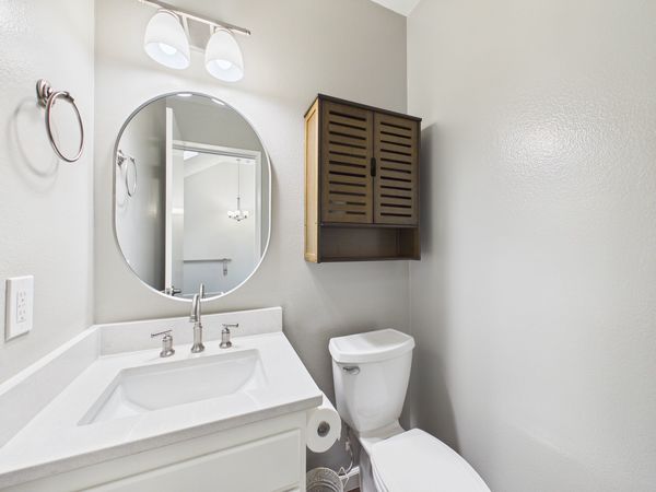 7735 Briarglen Loop #D Stanton CA - 020 - Bathroom 2-1