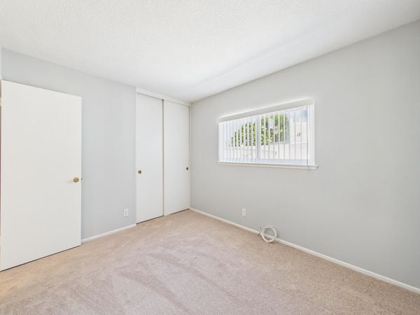 5375 Vista Real Cypress CA - 034 - Bedroom 2-2